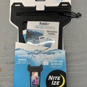 NITE IZE RUNOFF WATERPROOF/DUSTPROOF PHONE POUCH